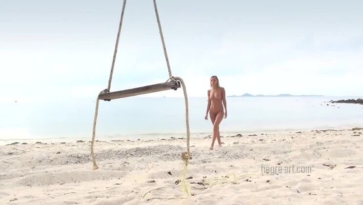 Hegre - Coxy - Coxy Beach Swing / 17.05.2021