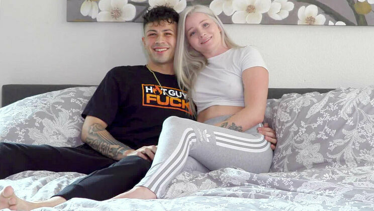 Hot Guys Fuck - Franco Styles - Halle Storm - New Guy Franco Styles Gets To Know Bombshell Halle Storm / 27.12.2020