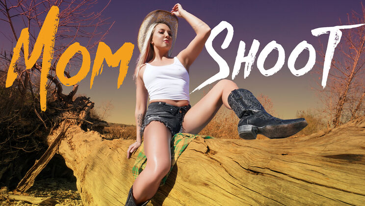 Mom Shoot - Ike Diezel - Heather Hendrix - A Cowgirl in Distress / 09.01.2024